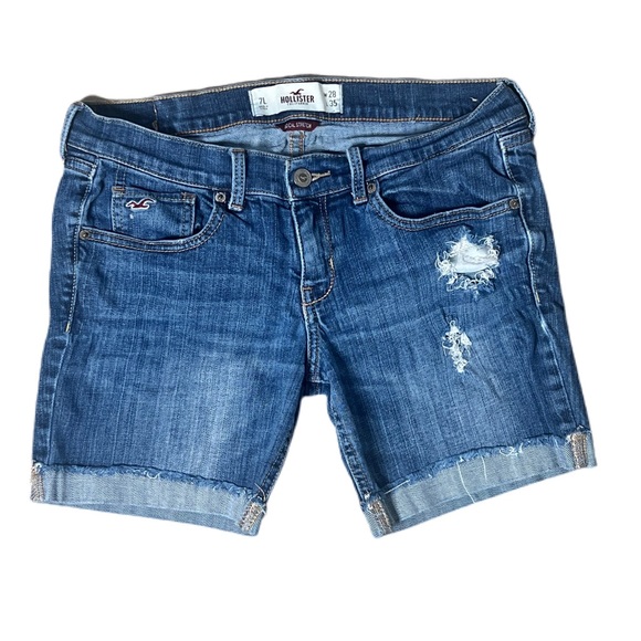 Hollister denim shorts, Jean shorts 6" inseam, Size 7 / 28 distressed, - Picture 1 of 5